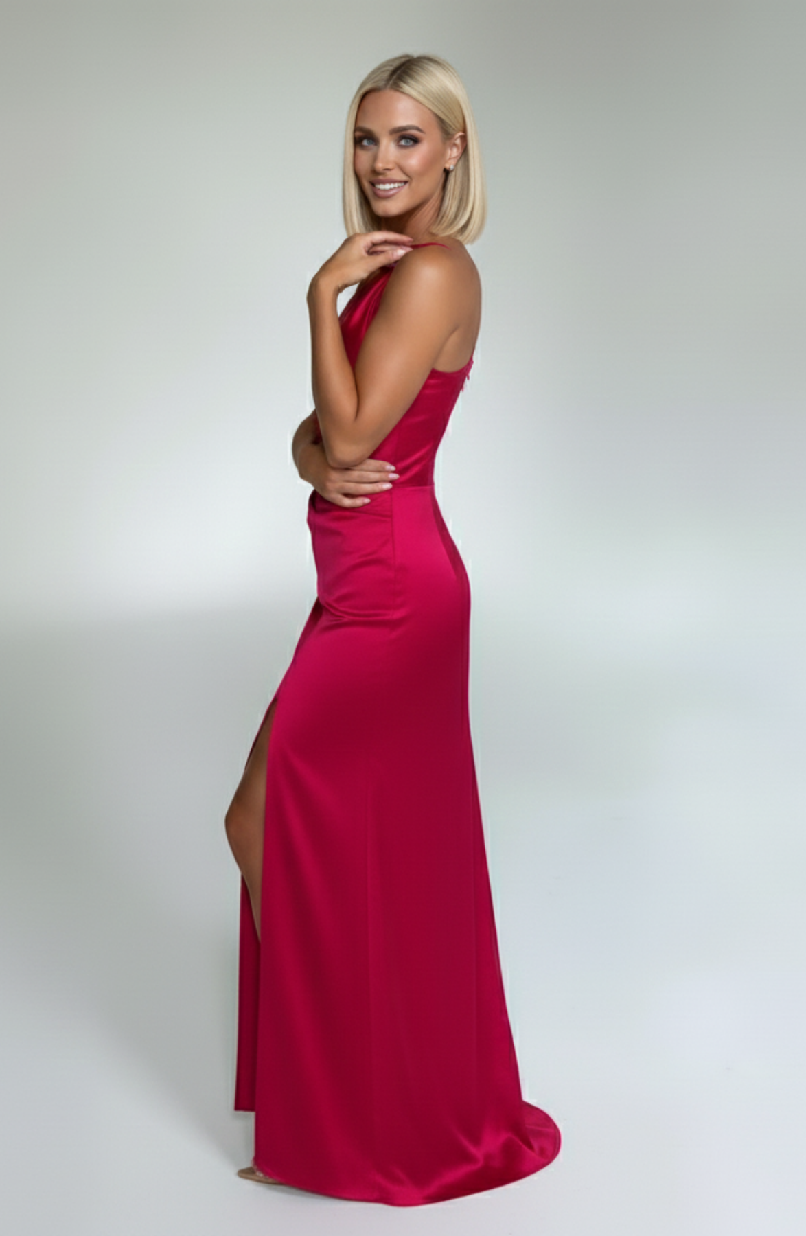 SARA | Elegante vestido largo de un solo hombro