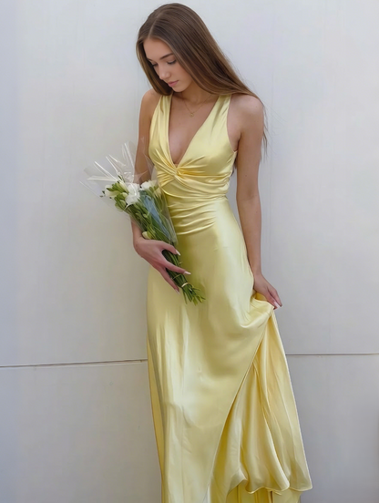 LEA | Vestido largo atemporal de satén