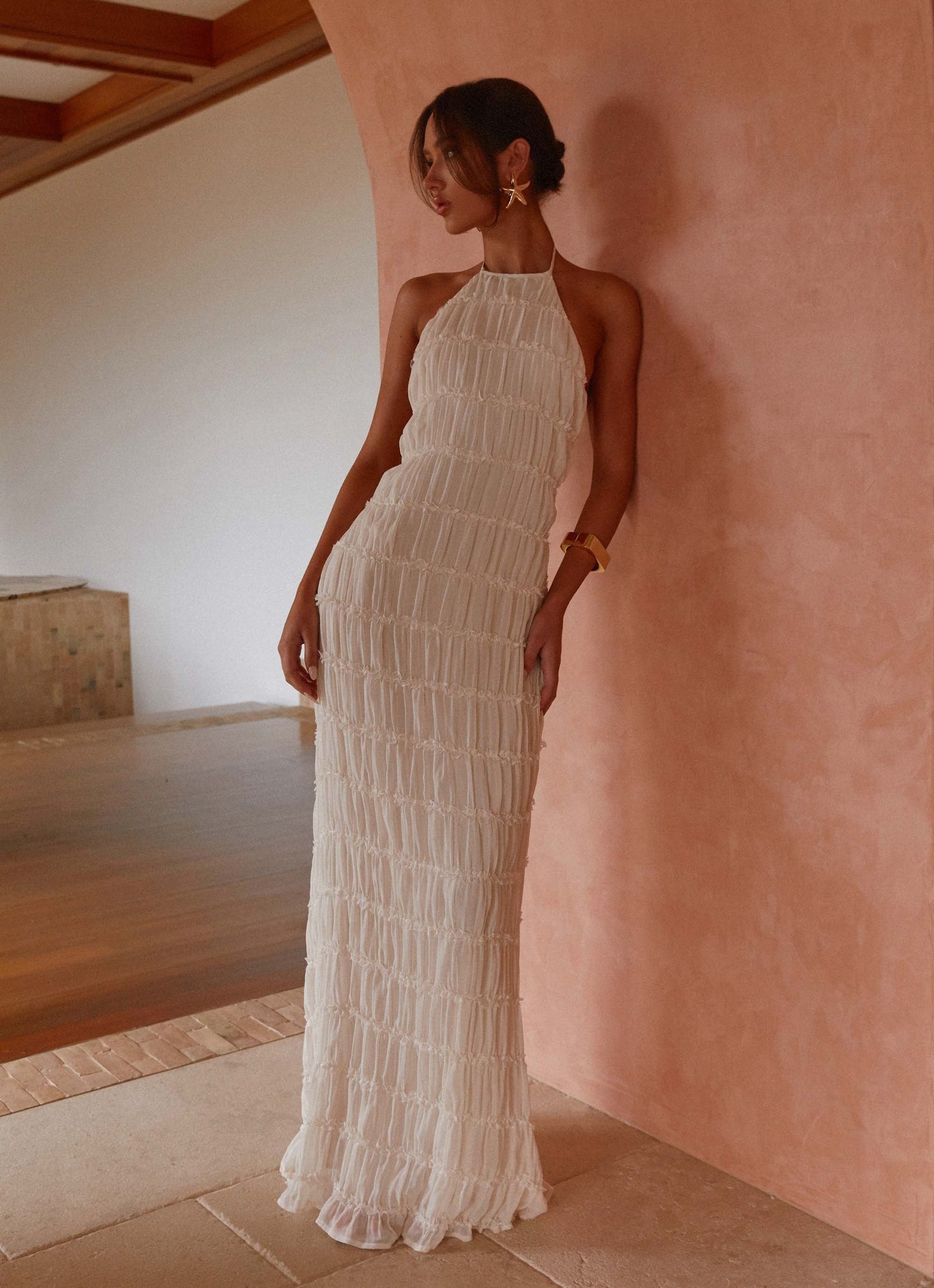 SANDRA | Elegante vestido largo con cuello halter